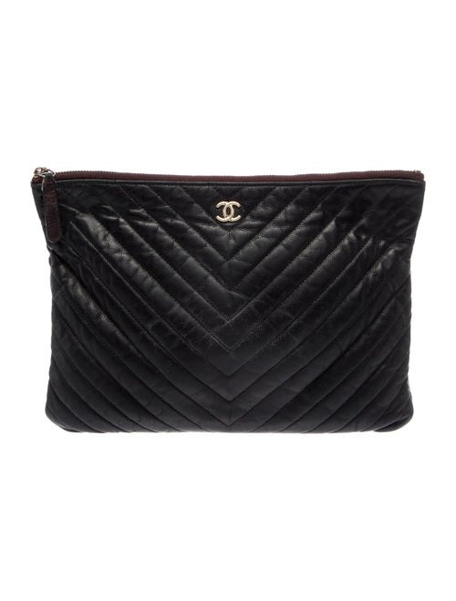 Chanel Chevron O-Case