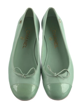 Chanel 2013 Interlocking CC Logo Ballet Flats
