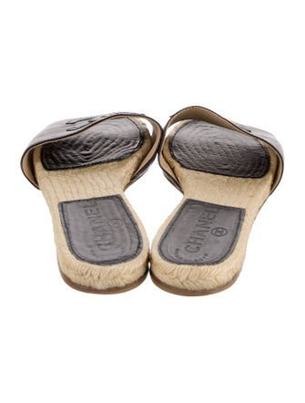 Chanel Interlocking CC Logo Leather Espadrilles