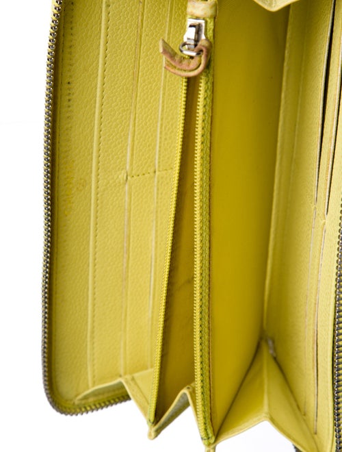 Chanel 2014-2015 Interlocking CC Logo Continental Wallet