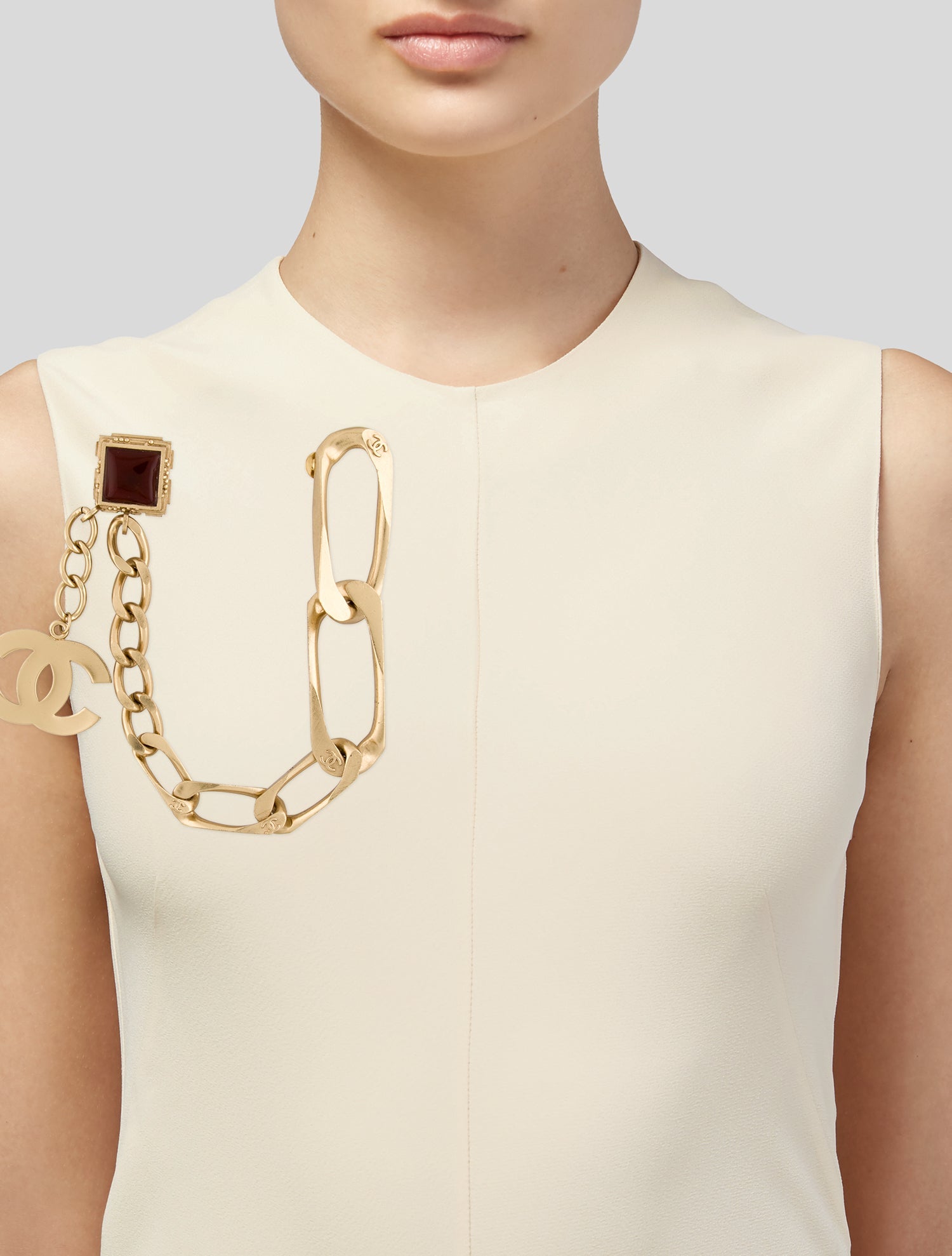 Chanel Vintage Resin CC Chain Brooch