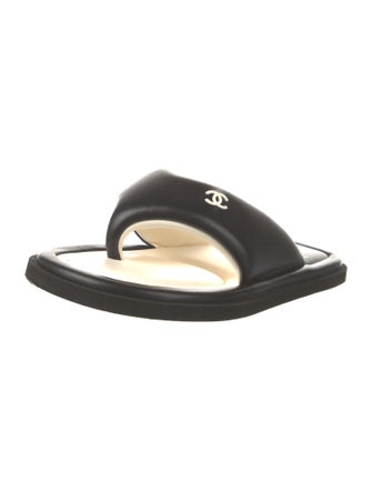 Chanel 2022 Padded Pool Thong Slides