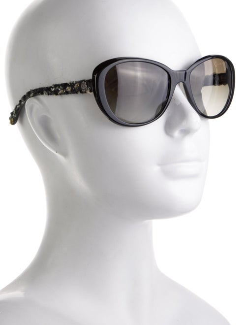 Chanel Interlocking CC Logo Wayfarer Sunglasses