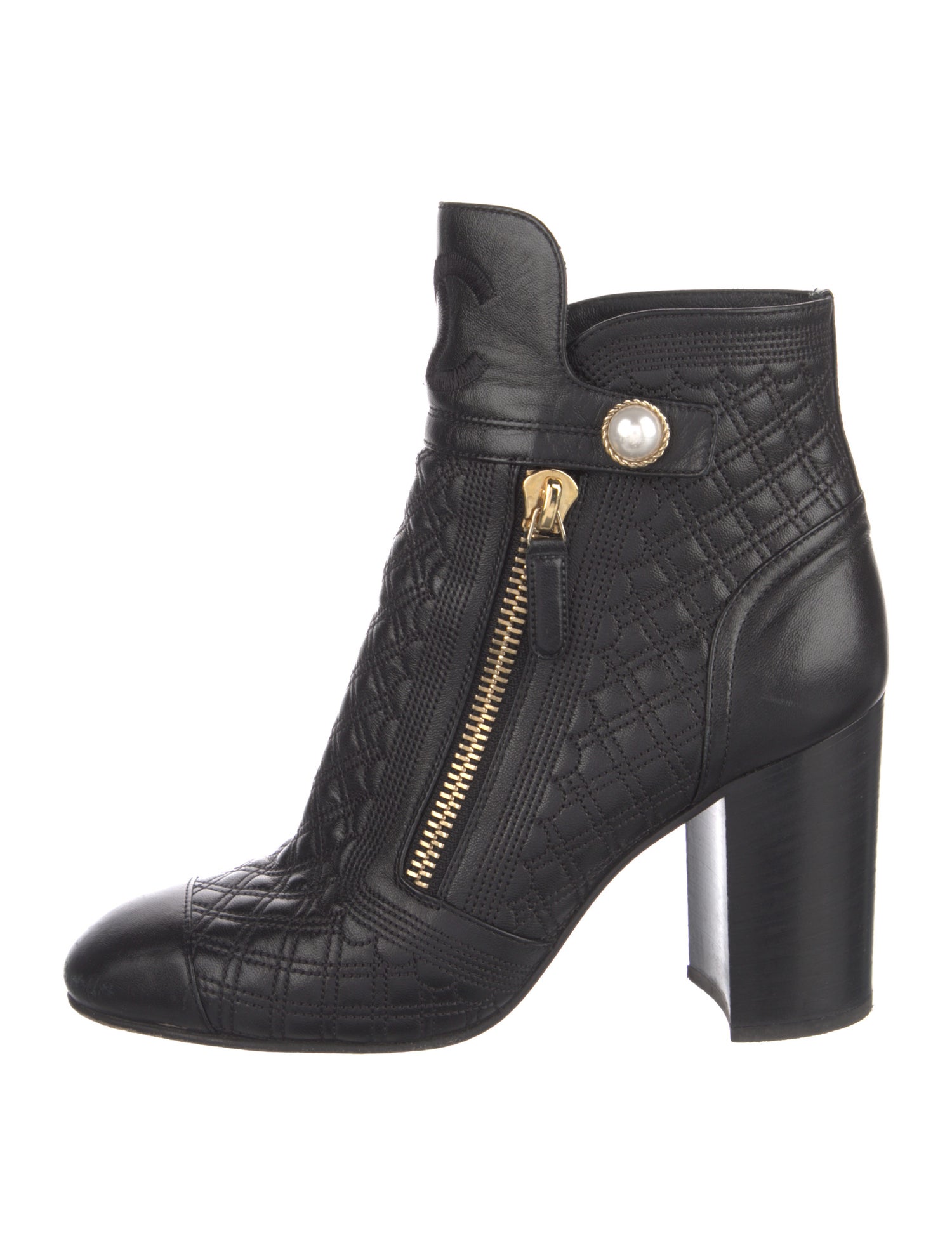 Chanel 2019 Interlocking CC Logo Boots