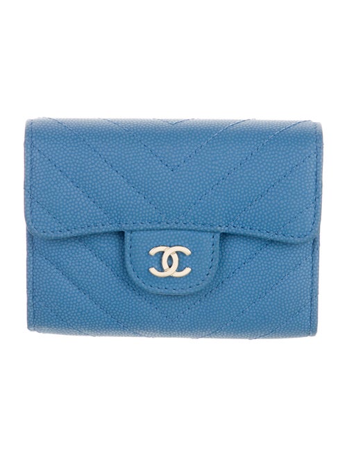 Chanel 2019 Interlocking CC Logo Compact Wallet