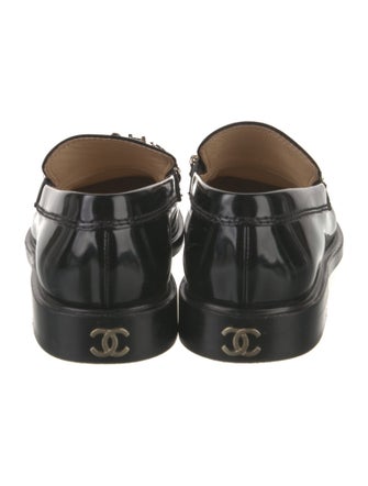 Chanel 2022 Interlocking CC Logo Loafers