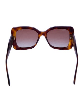 Chanel Interlocking CC Logo Oversize Sunglasses