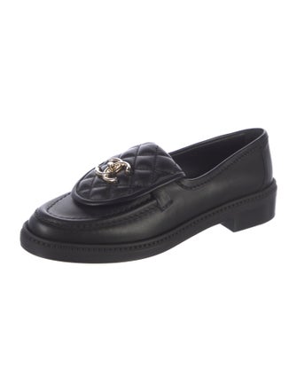 Chanel 2022 Interlocking CC Logo Loafers