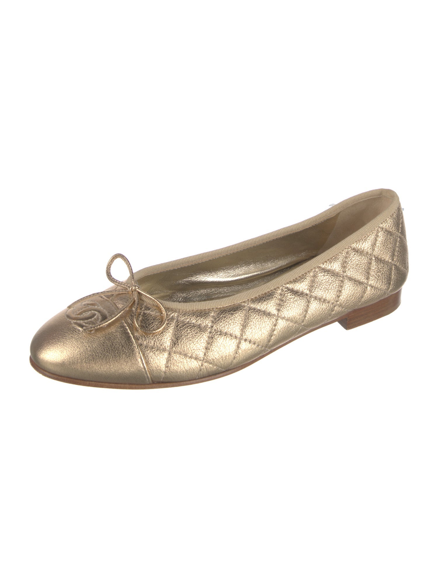 Chanel Interlocking CC Logo Leather Ballet Flats