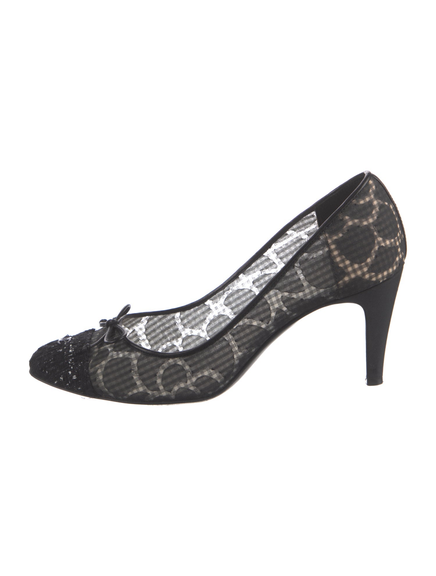 Chanel Interlocking CC Logo Mesh Pumps