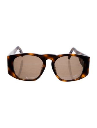 Chanel Interlocking CC Logo Square Sunglasses