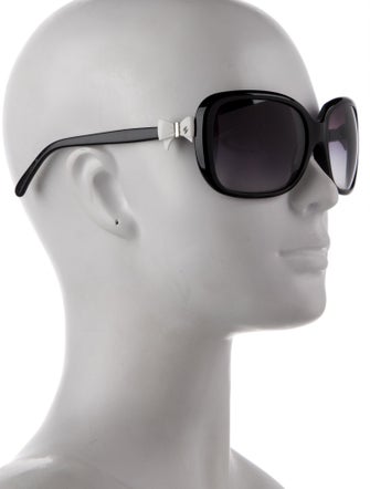 Chanel Interlocking CC Logo Oversize Sunglasses