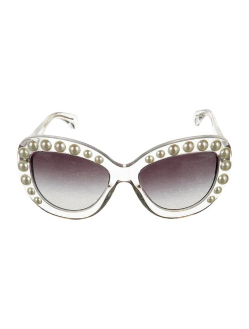 Chanel Interlocking CC Logo Cat-Eye Sunglasses