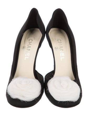 Chanel Interlocking CC Logo D'Orsay Pumps