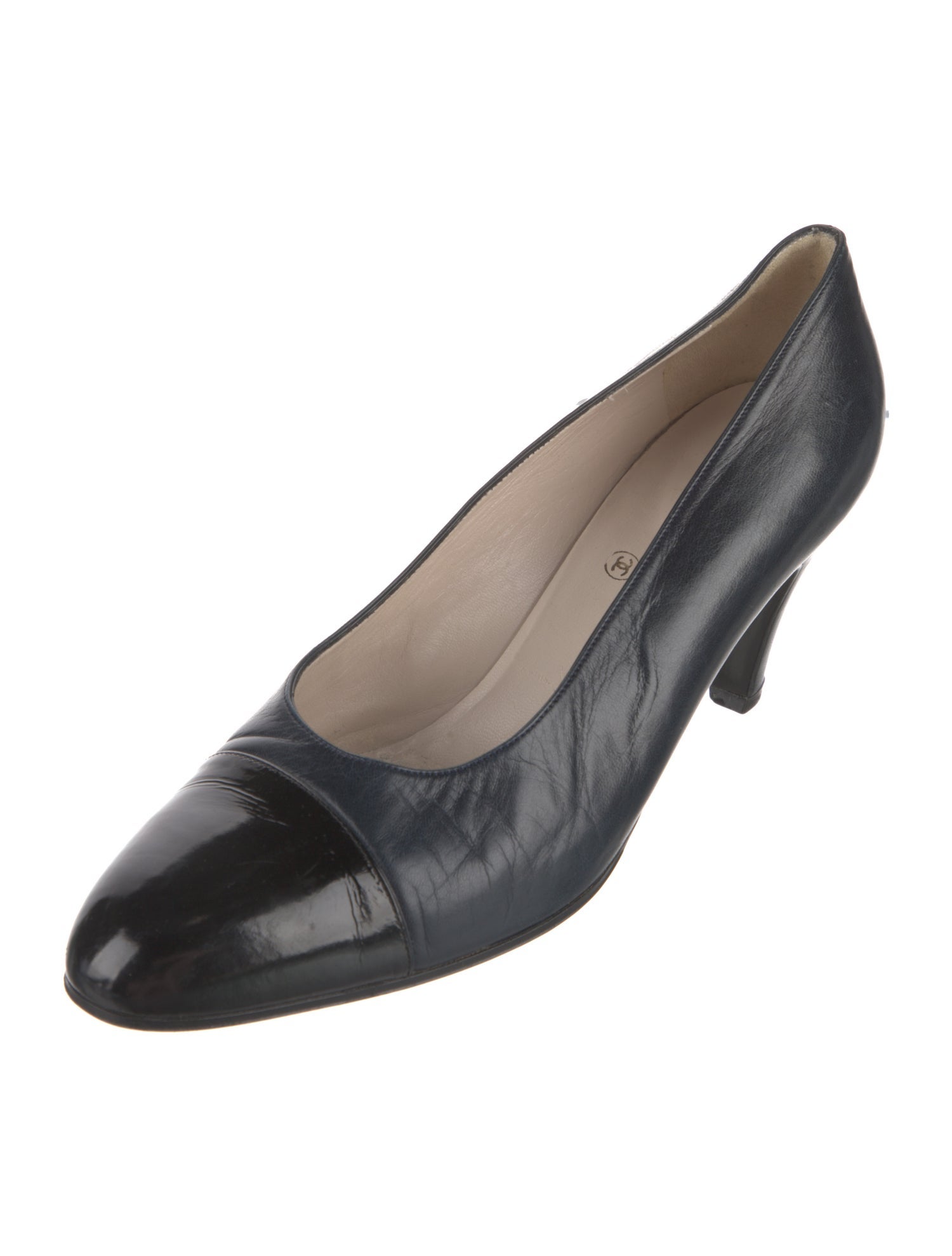 Chanel Vintage Interlocking CC Logo Pumps