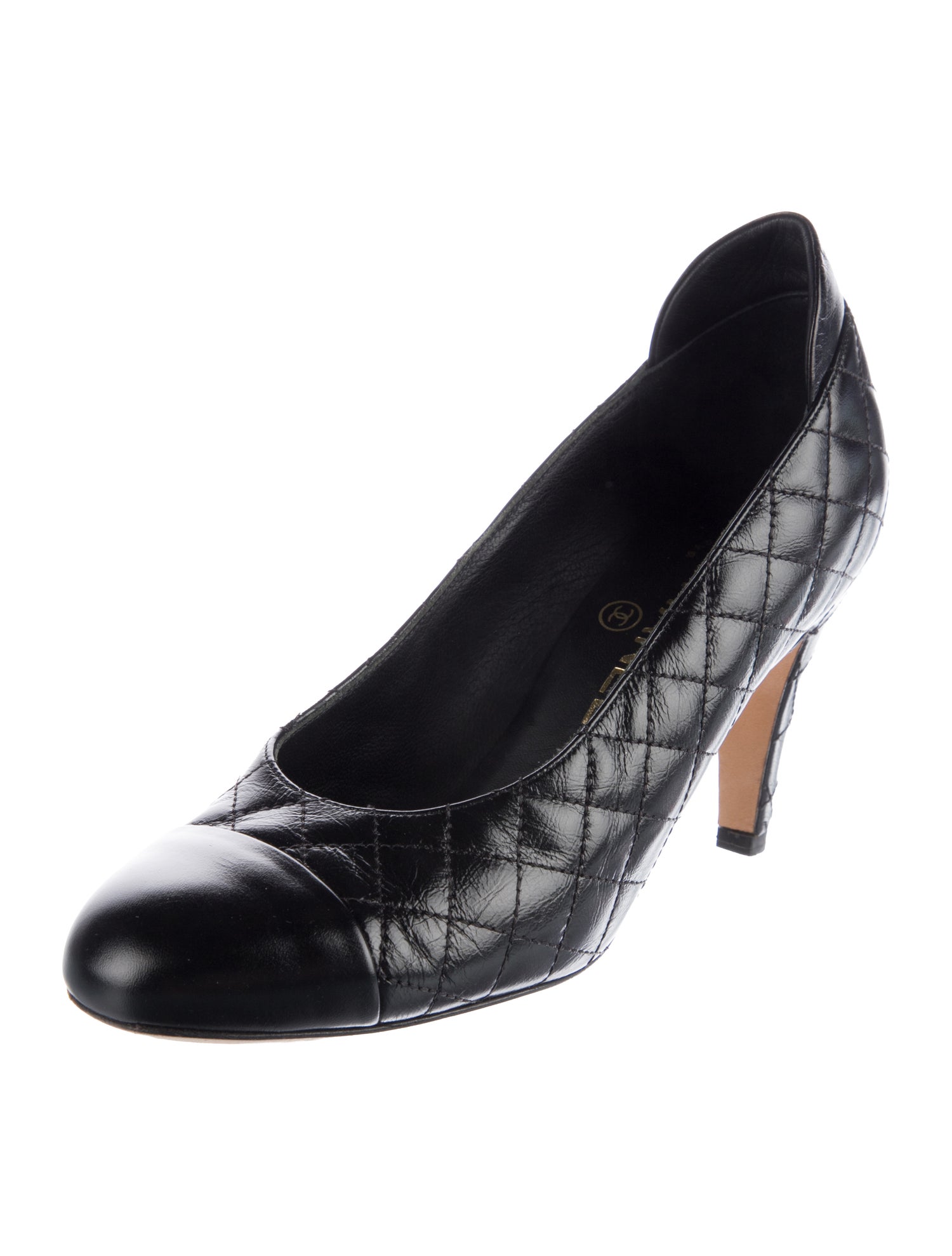 Chanel Interlocking CC Logo Leather Pumps