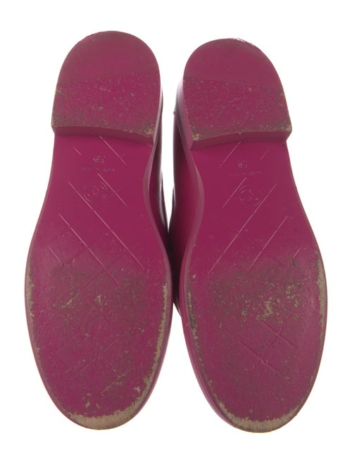 Chanel Interlocking CC Logo Leather Loafers