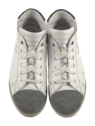 Chanel Interlocking CC Logo Leather Sneakers