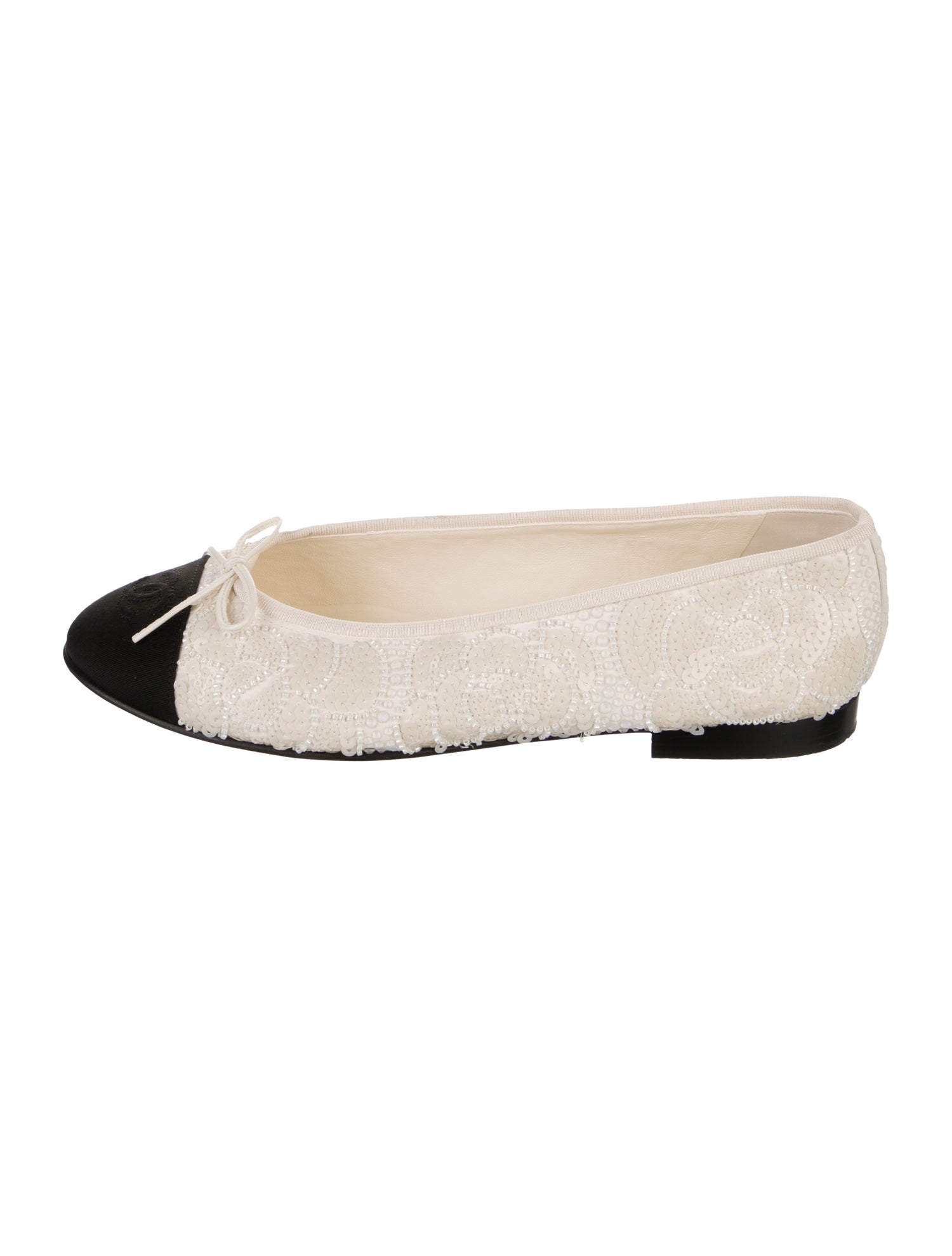 Chanel Interlocking CC Logo Bow Accents Ballet Flats