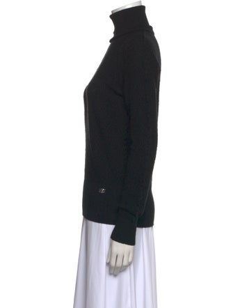 Chanel 2022 Cashmere Sweater