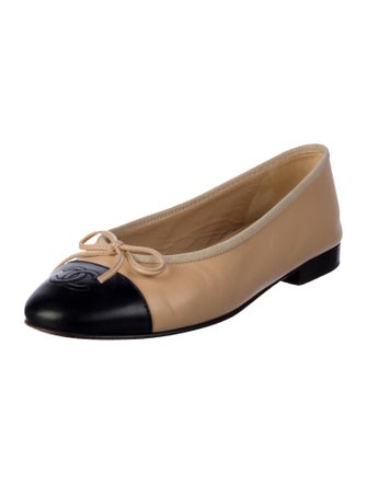Chanel Interlocking CC Logo Lambskin Ballet Flats