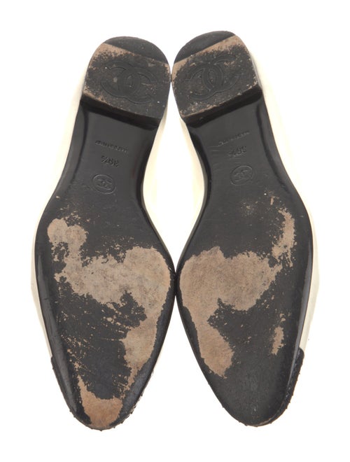 Chanel Interlocking CC Logo Leather Ballet Flats