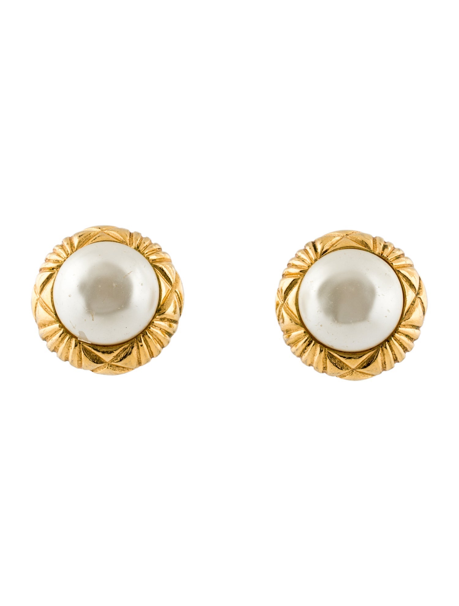 Chanel Vintage Faux Pearl Round Clip-On Earrings