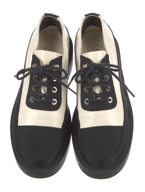 Chanel Interlocking CC Logo Leather Sneakers