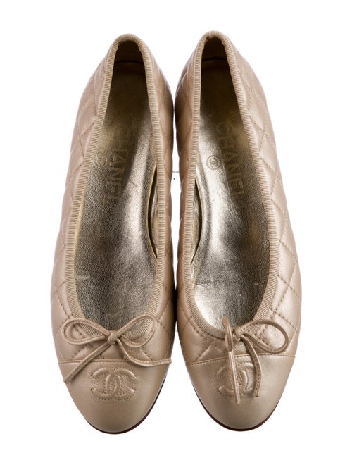 Chanel Interlocking CC Logo Lambskin Ballet Flats