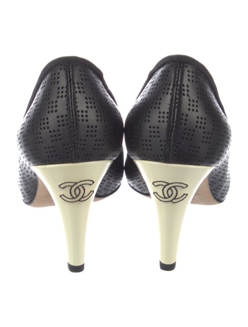 Chanel 2014 Interlocking CC Logo Pumps