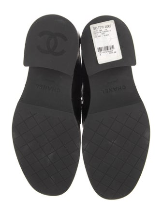 Chanel Interlocking CC Logo Leather Loafers