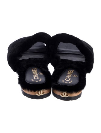 Chanel 2017 Interlocking CC Logo Slides