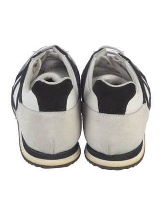 Chanel Interlocking CC Logo Leather Sneakers