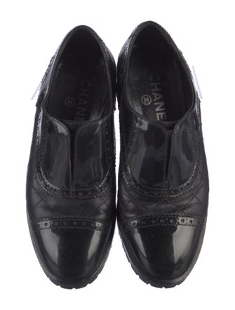 Chanel Interlocking CC Logo Leather Oxfords