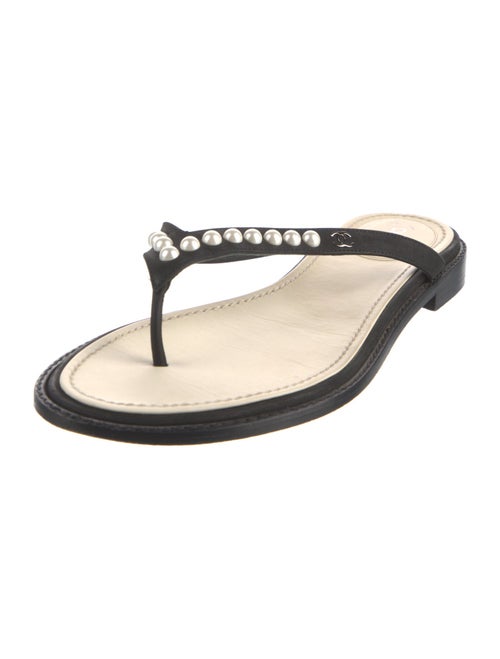 Chanel 2019 Interlocking CC Logo Flip Flops