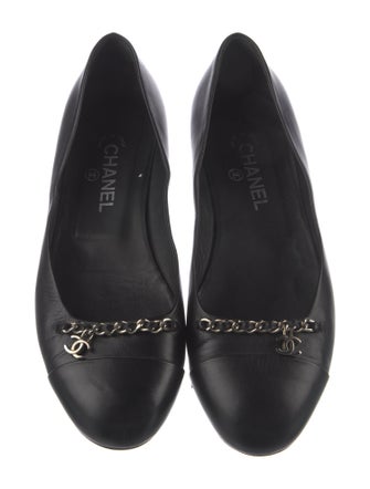 Chanel Interlocking CC Logo Leather Ballet Flats