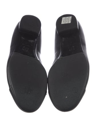 Chanel Interlocking CC Logo Leather Ballet Flats