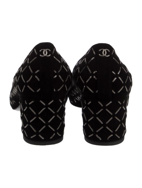 Chanel Interlocking CC Logo Suede Pumps