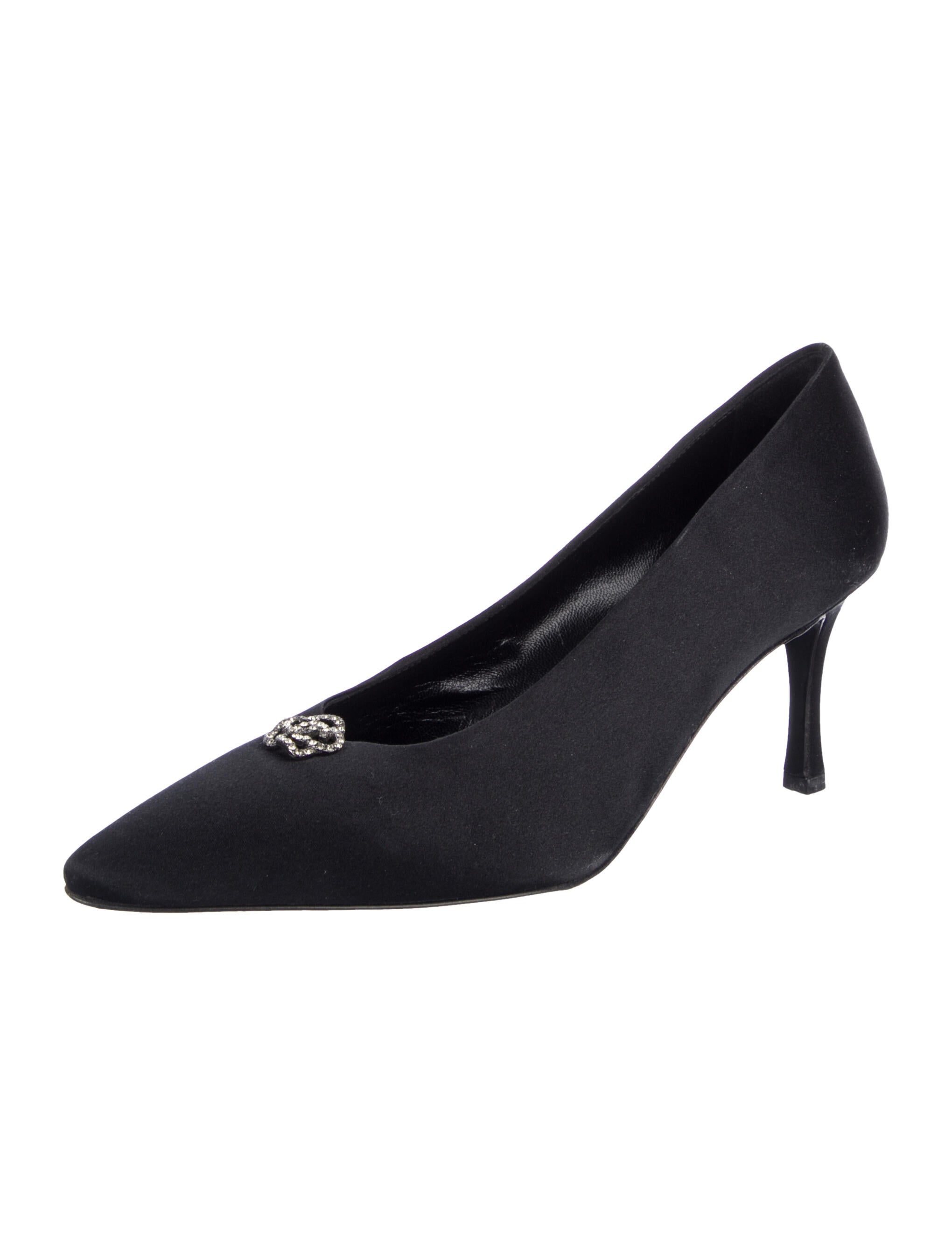 Chanel Vintage Camellia Accent Pumps