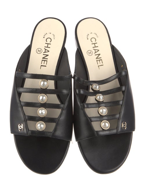 Chanel Interlocking CC Logo Leather Slides