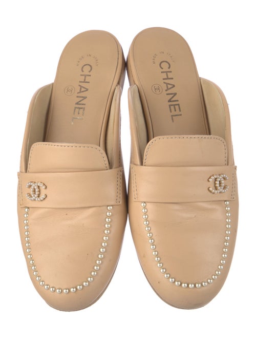 Chanel Interlocking CC Logo Leather Mules