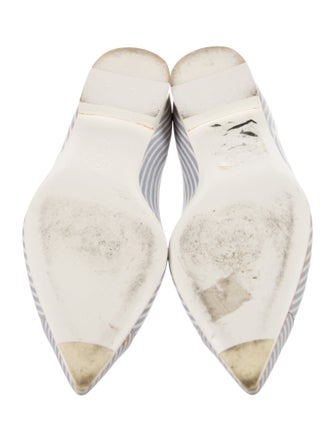 Chanel Interlocking CC Logo Leather Flats