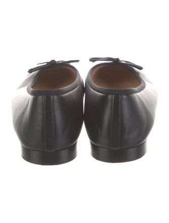 Chanel Interlocking CC Logo Leather Ballet Flats