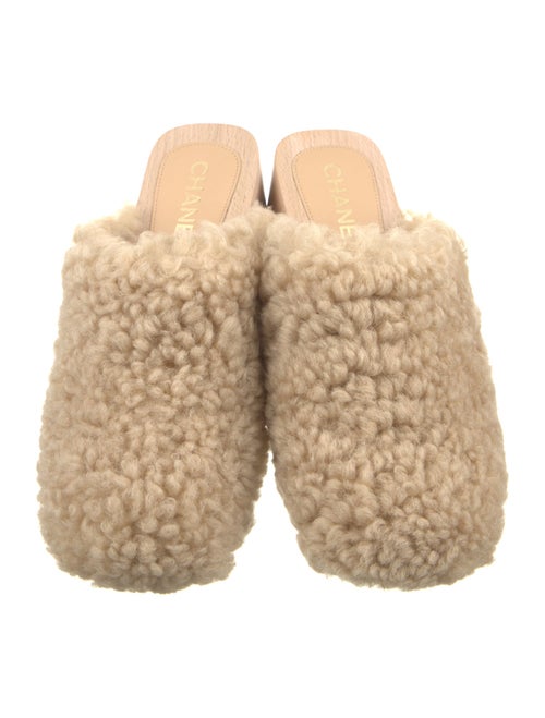 Chanel 2022 Interlocking CC Logo Mules