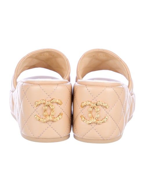 Chanel 2024 Interlocking CC Logo Slides