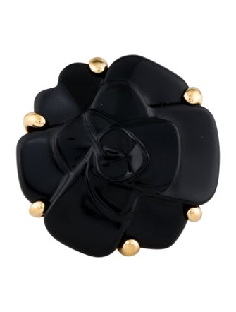 Chanel 18K Onyx Camélia Ring