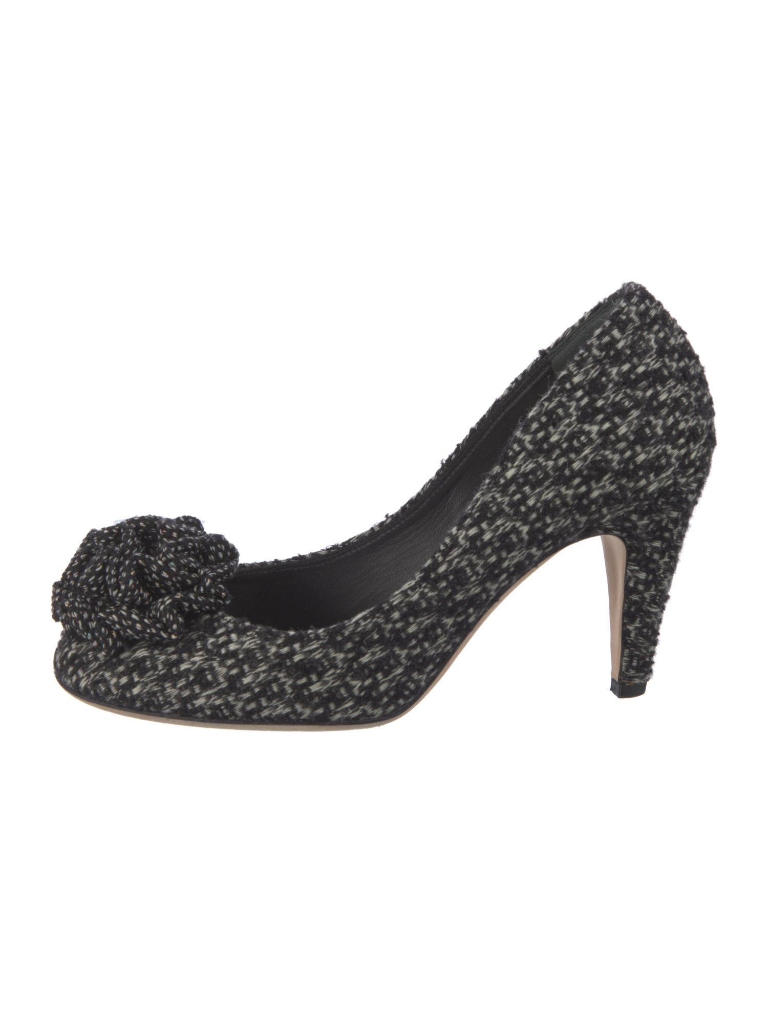 Chanel 2010 Interlocking CC Logo Pumps