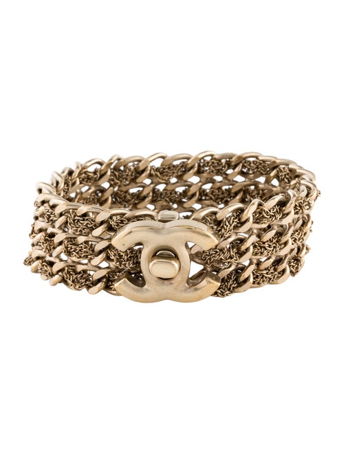Chanel CC Turnlock Link Bracelet