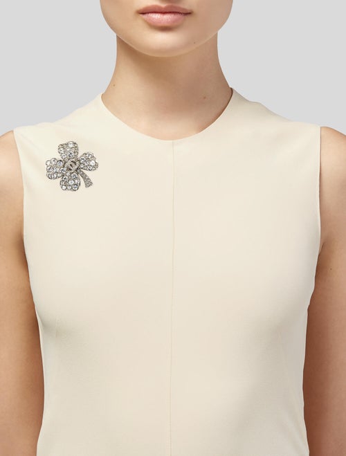Chanel Strass CC Clover Brooch