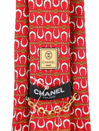 Chanel Horseshoe Chain Link Print Tie